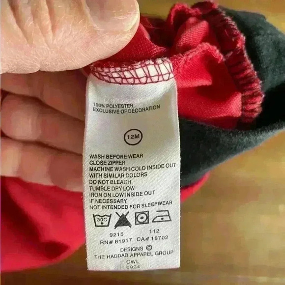 Michael Jordan 23 Kids 12M Full Zip Jacket Red, Black and White - Picture 8 of 9